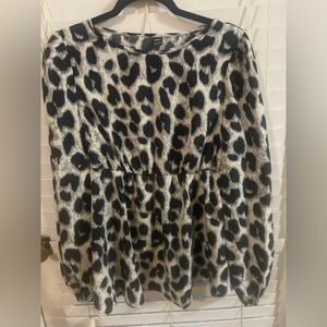 Ladies SHEIN Leopard Print Blouse Size Medium